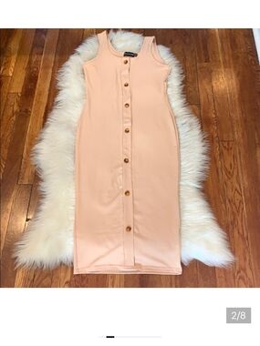 PrettyLittleThing Peach Button-Front Sleeveless Midi Dress